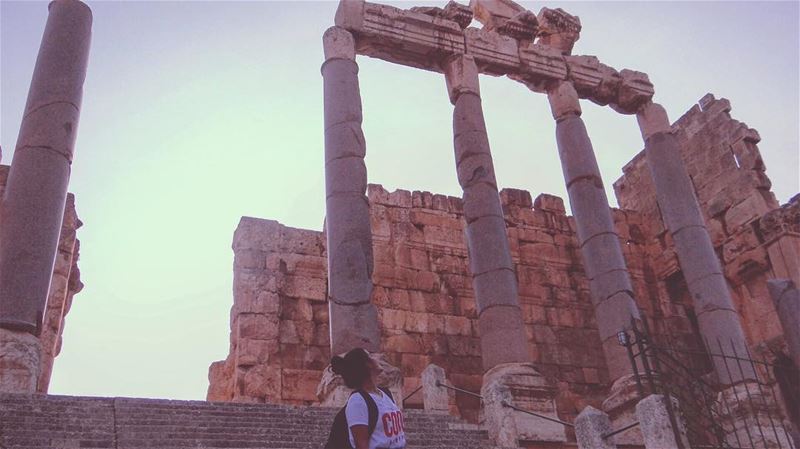 بتروح كتير وبتغيب كتير وبترجع عادراج بعلبك ••••• wanderer  wanderlust...