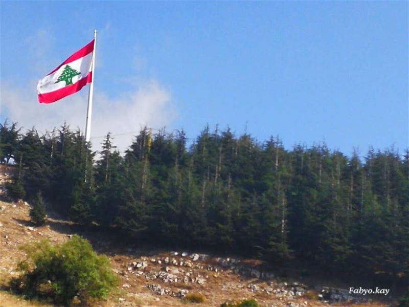 🇱🇧🇱🇧🇱🇧.. بحبك يا لبنان.. 🇱🇧🇱🇧🇱🇧... (Falougha, Mont-Liban, Lebanon)