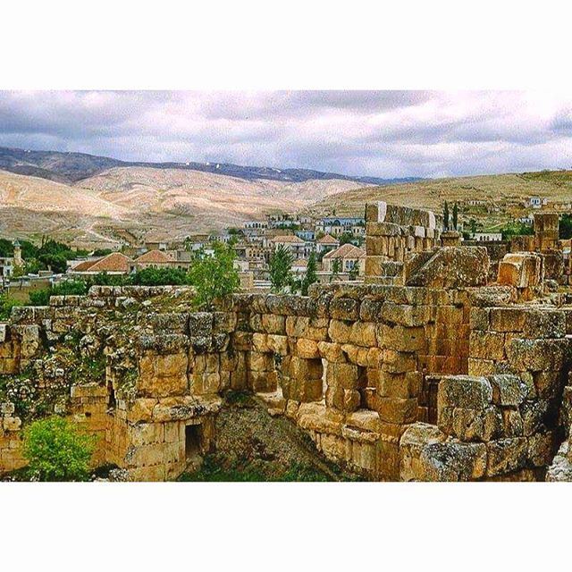 بعلبك  Baalbeck in 1950 