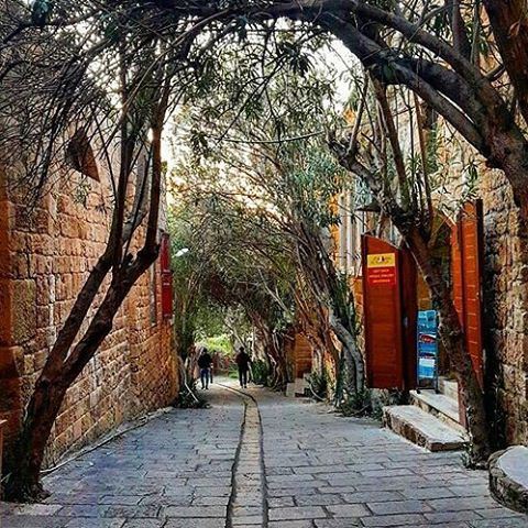 بكرا إنت و مارق... livelovebyblos by @thetravelingeye