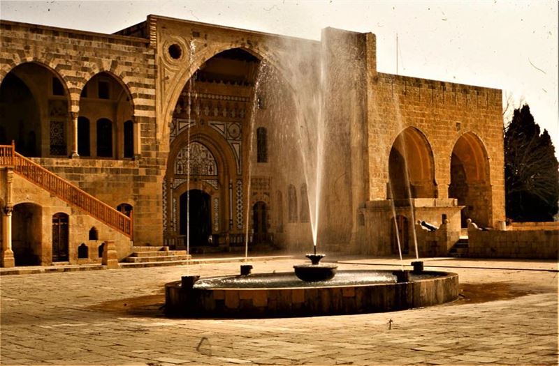 بيت الدين ١٩٥٤ ، BeitEddine 1954