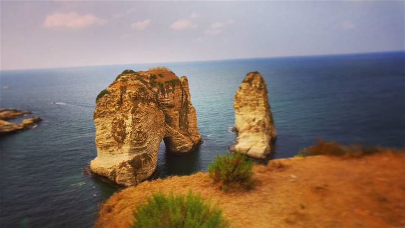بيروت... stephanie  followme  beirut  روشة  tagsforlikes  instatravel ... (Rawcha)