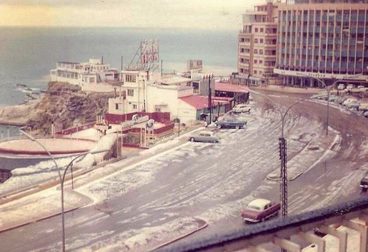بيروت الروشة ١٩٦٣ ،Beirut Raouche Under the Snow 1963 