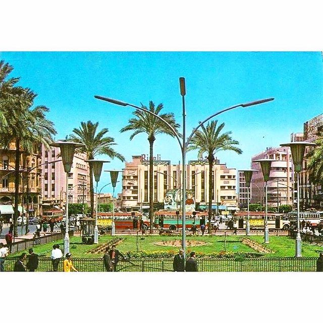 بيروت ساحة الشهداء عام ١٩٦٥،