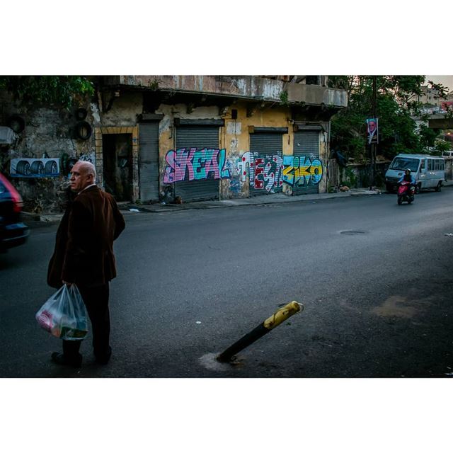 بيروتيات graffiti  lebanon  street  urban   streetphoto  graffitiart ... (Bachoura, Beyrouth, Lebanon)