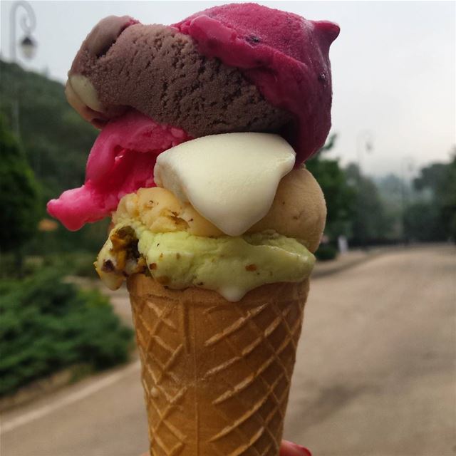 بينووو🍦🏡🍦😋... lebanon  beino  summer  icecream  colors  akkar ... (Beïno, Liban-Nord, Lebanon)