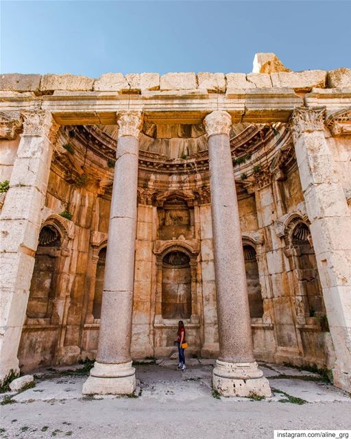 ° بَعلبِك 🏛 ° romain  ruin  baalbeck  history  architecture ... (Baalbek, Lebanon)