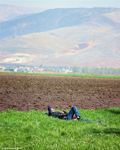 تحت السما ما في متل لبنان سهل_البقاع  لبنان  tb  lebanon  bekaa  valley ... (Ammiq - Bekka)