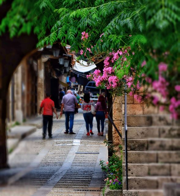 ...جبيل lebanon  livelovelebanon  whatsuplebanon  beirut ...