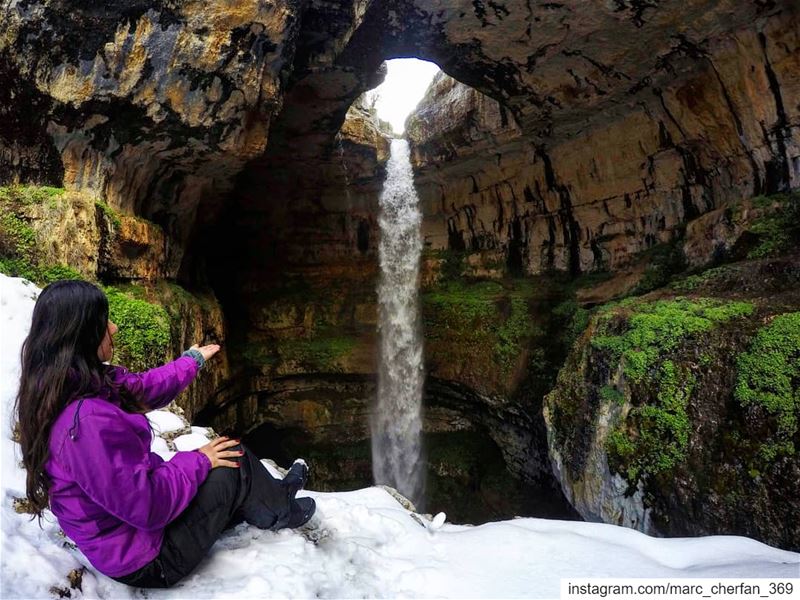 داب التلج و بان المرج ❄️🌱💦Can't get enough of this  majestic place 😍... (Baatara gorge waterfall)