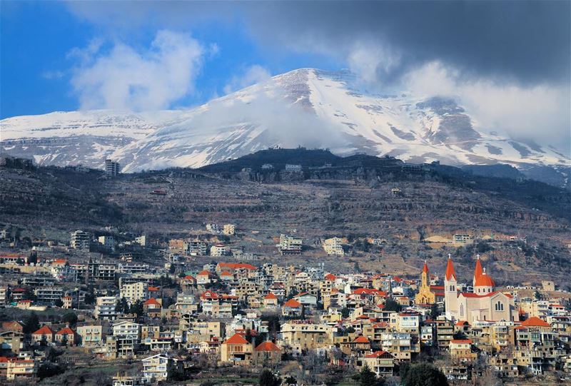 داب التلج وبان المرج 🏞-----------------------------------------------... (Hasroun)