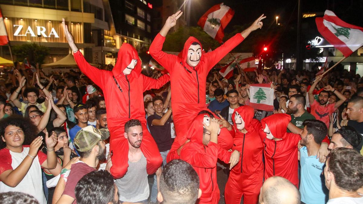 دبكه - لبنان ينتفض (Money Heist)