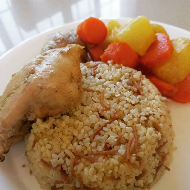  دجاج مع البرغل والخضار chickenwithborghol  chicken  borghol ...