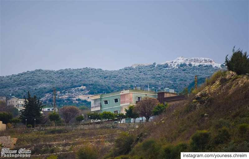 رياح قطبية تضرب لبنان و الثلوج تغطي أعالي إقليم التفاح ...سجد كما بدت من ح