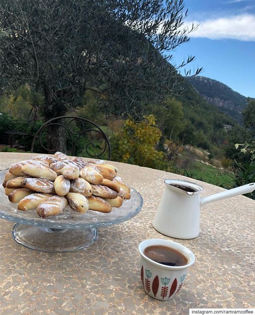 زدني من سكر كلامك، مزاجي مر.... ramramcoffee  turkishcoffee ... (Beit Douma)