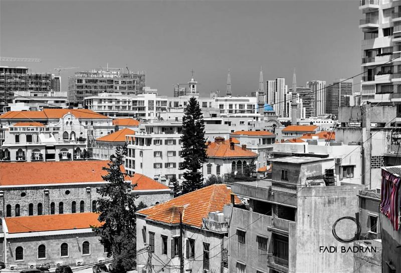 سطوح بيروت ......... travelawesome  exploretheglobe  ... (Beirut, Lebanon)