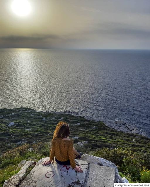 شايف البحر شو كبير ... ❤❤ thebestinlebanon  feellebanon  ptk_lebanon ...