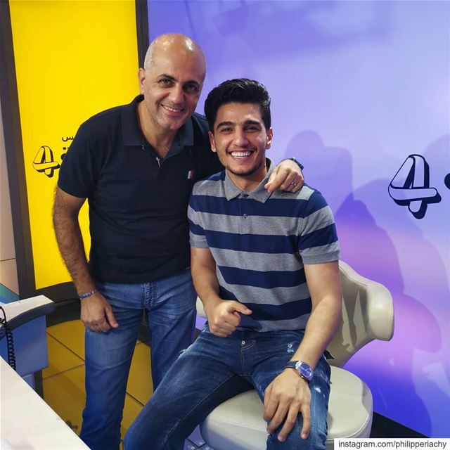 صورة عفوية مع محبوب العرب محمد عساف.... radio interview alrabia1078... (Channel 4 Network Studios)