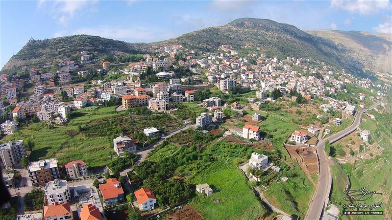 عروسة المصايف - اهدن  ehden  northlebanon  lebanese  aerialsilks ...