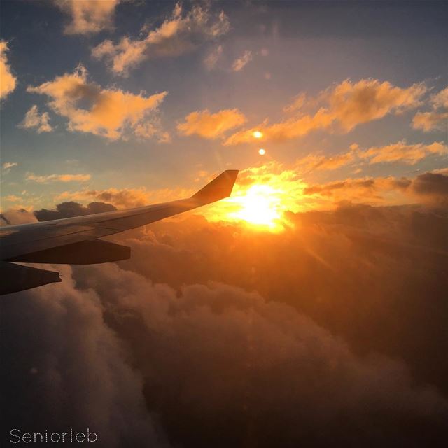 ‏على هونك . ولا تعطي لـ احد احساس‏ترى هالناس مجرد م تغيب ينسونك   beirut ... (Beirut–Rafic Hariri International Airport)
