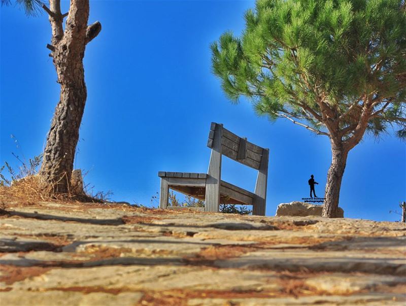 قلعة نيحا.. niha chouf liveloveniha  lebanon lebanonbyalocal ... (قلعة نيحا)