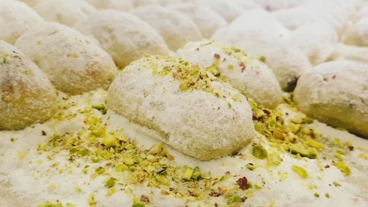 كا عام و أنتم بخير و ينعاد على الجميع بالصحة و العافية 🐑😁🙏 eidaladha --- (Abed Ghazi Hallab Sweets)