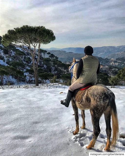 لا تلحقني مخطوبه 😅 (Aïn Zhalta, Mont-Liban, Lebanon)