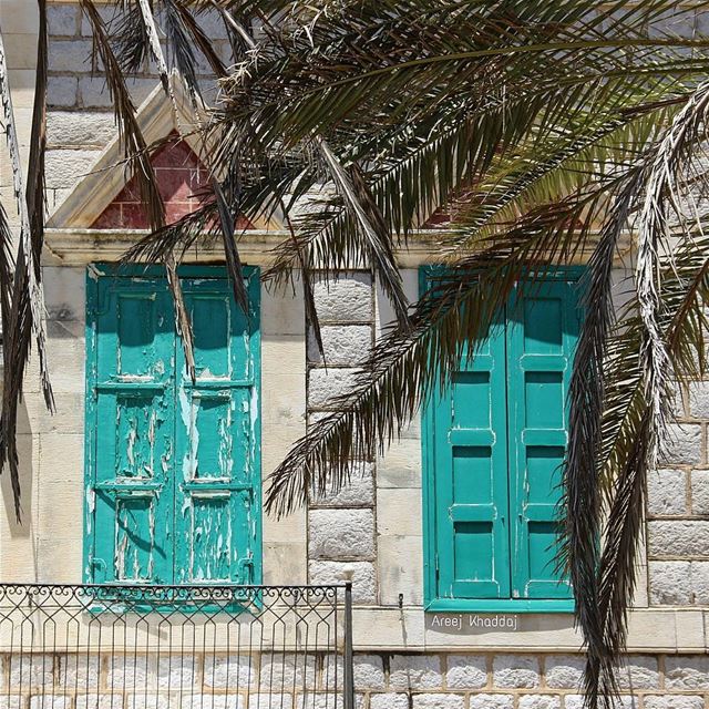 لو شبّاكك عشبّاكي.. 🏚 (Marjayoûn, Al Janub, Lebanon)