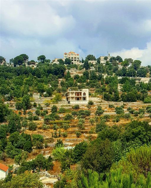 مسلطنة... ... Lebanon  lehfed  لحفد  jbeil  byblos  lebanonoldhouses ...