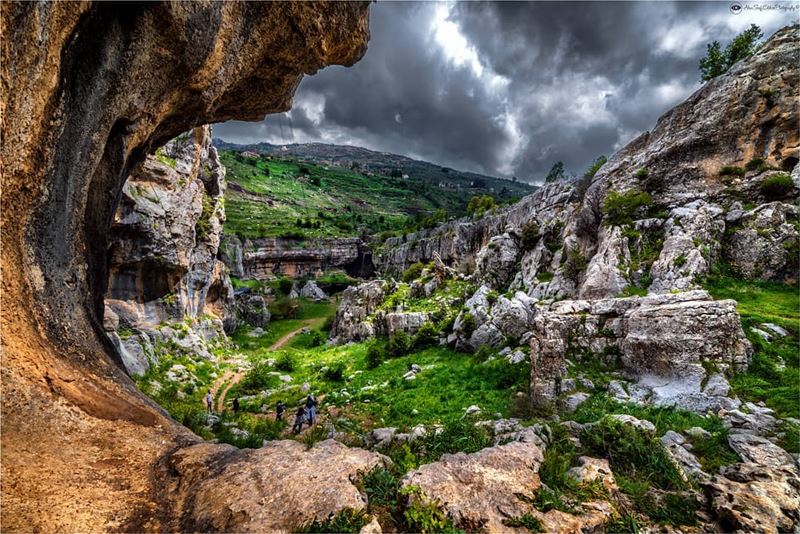 مشهد آخر من الطبيعة اللبنانية.Another scenery from the Lebanese natural... (Bâloûaa Balaa)