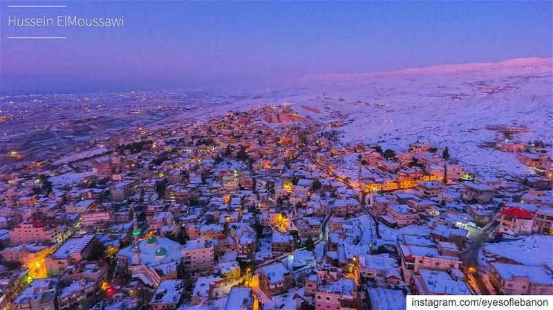 مغيب الشمس من النبي شيت 😍photo taken by @hussein_el_moussawe ・・・Sunsets... (An Nabi Shit, Béqaa, Lebanon)