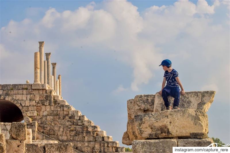 من أصعب ما قد يواجهك في الحياة هو التغيير...أن تغير ما اكتسبته من مجتمعك،... (Tyre, Lebanon)