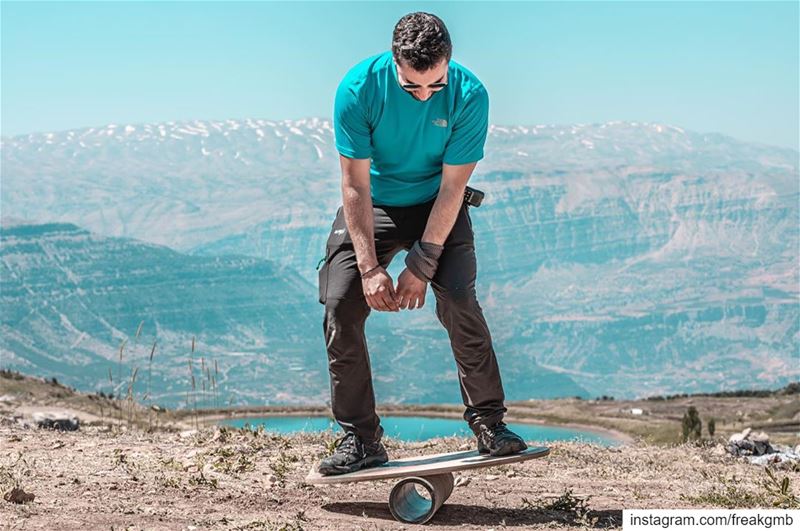 من هوايتي التمرجح، شكراً -- balance  akoura  lebanon  sports  adventure ... (The Highest Event)