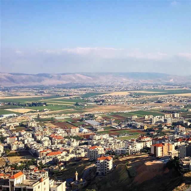 منظر بقاعي.. livelovebekaa 💚————————————————— view  from  the  top ... (Beqaa Governorate)