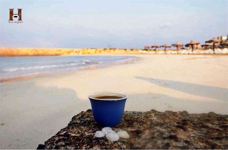 هناك عزلة جميلة، لا تقصد بها كره الأصدقاء ولا تعني بها انك توقفت عن الحب...
