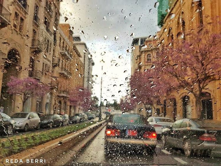 ورجعت الشتوية 😍 winter  raining  spring  love  lebamon  ourlebanon ... (Beirut, Lebanon)