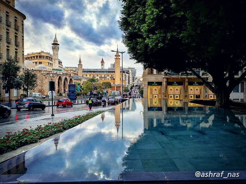 يا ستَّ الدنيا يا بيروتْيا حيثُ الوعدُ الأوّلُ والحبُّ الأوّلُيا حيثُ كتب (Beirut, Lebanon)