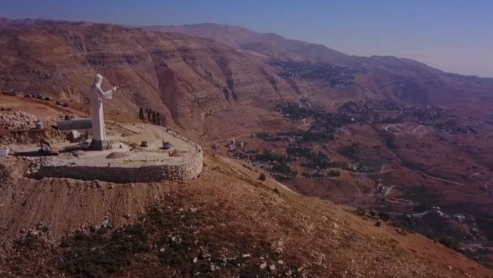 يا شربل ساعدنا، يا شربل ساعدنا، يا شربل إحمينا إحمينا 🙇 marCharbel ... (Faraya, Mont-Liban, Lebanon)