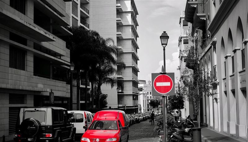 ⛔️ A calm day in Beirut city ! 🚗 ————————————•Fujifilm 📷Sleiman Khoury©️ (Beirut, Lebanon)