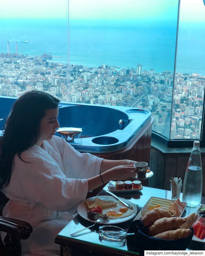 🌤☕️🍳🥐  BeautifulDay  BeautifulLebanon  LebaneseBreakfast  Repost @salima (Bay Lodge)