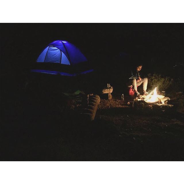 ⛺️... camping  tent  meteorshower  sky  stars  fire  peaceofmind ... (Kfardebian,Mount Lebanon,Lebanon)