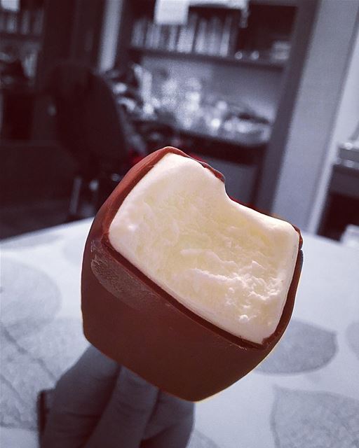 🍦☀️💦. chocolate food eat yummy nomnom foodie foodporn foodgasm... (Beirut, Lebanon)