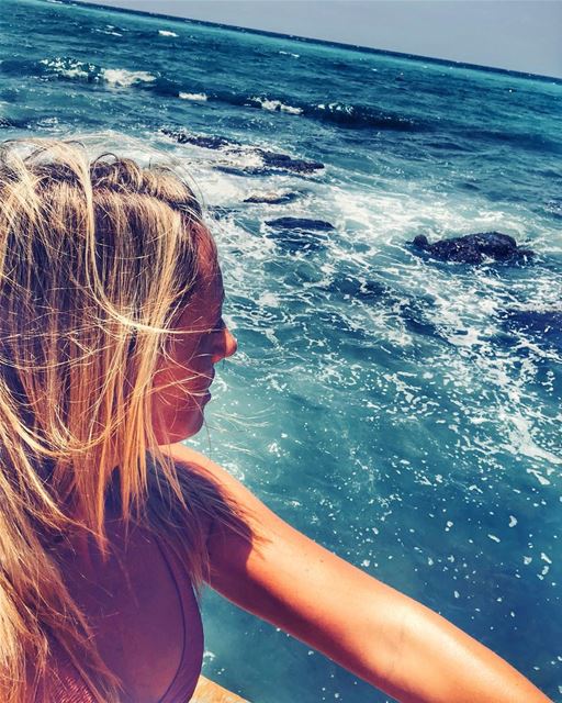 🌊 👱🏻‍♀️💚.. keepdiscovering .. lucyinlebanon👱🏻‍♀️🇱🇧💚 (Kalani Resort)