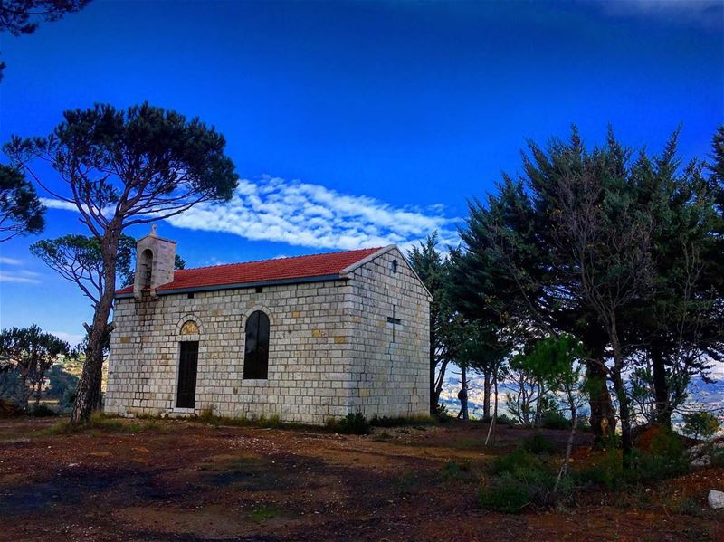 🇱🇧🌳⛪️🌳 🇱🇧 nature naturephotography history family trip vacation... (Dhour choueir)