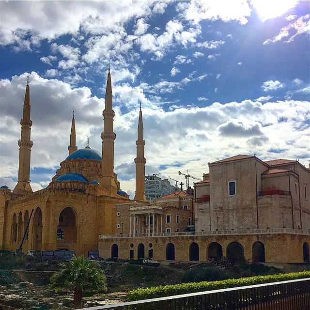 ⛪️🕌 One Lebanon.. beirut  lebanon  muslim  christian  united ...