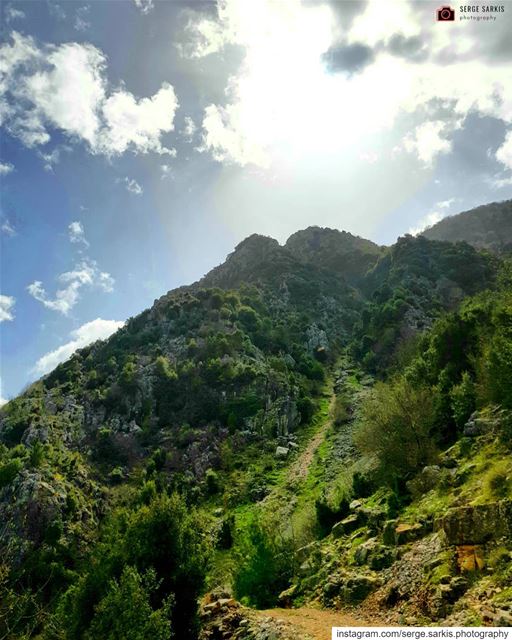 ⛰🚶‍♂️. sergesarkisphotography  photographer  photography  photo ... (Jabal Moussa Biosphere Reserve)