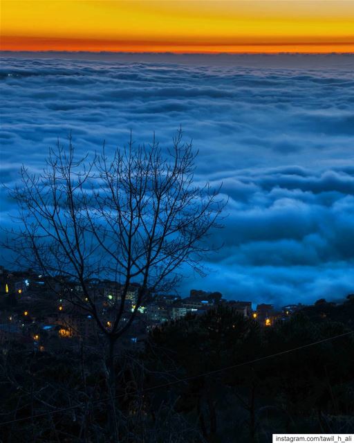 ☁️---- sunset  sunset_pics  dusk  picoftheday  foggy  photoideas ... (Falougha, Mont-Liban, Lebanon)