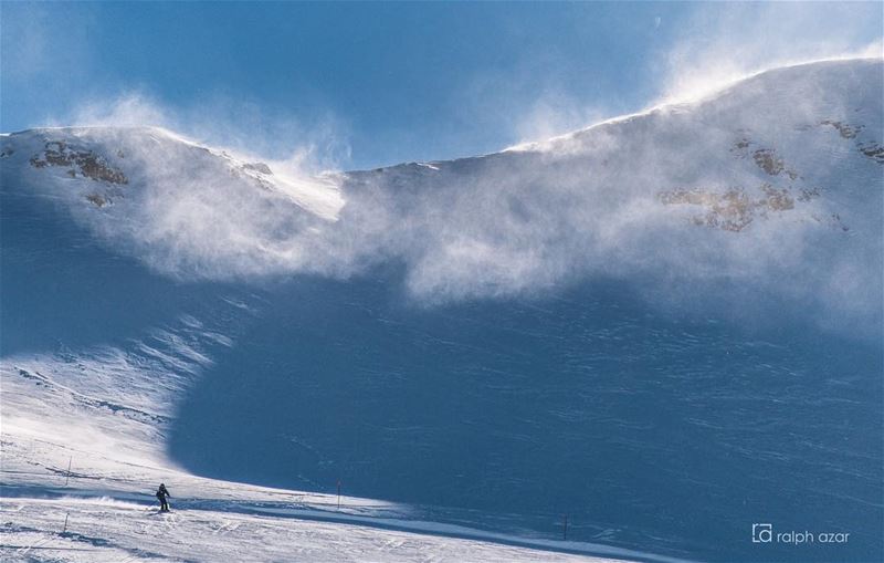 ❄️💨Where the wind blows💨❄️  snow  skiing  lebanon  mountains ... (Mzaar Kfardebian Ski Resort)