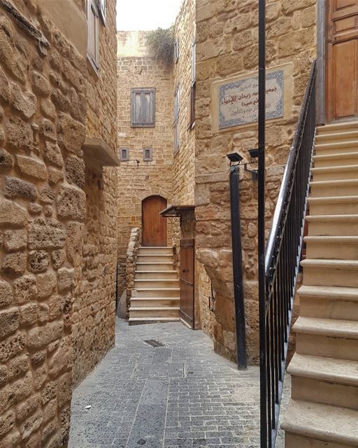 ⚠️Can you guess the location?🤔 Saïda!Have a nice Sunday!🇱🇧•... (Saïda, Al Janub, Lebanon)