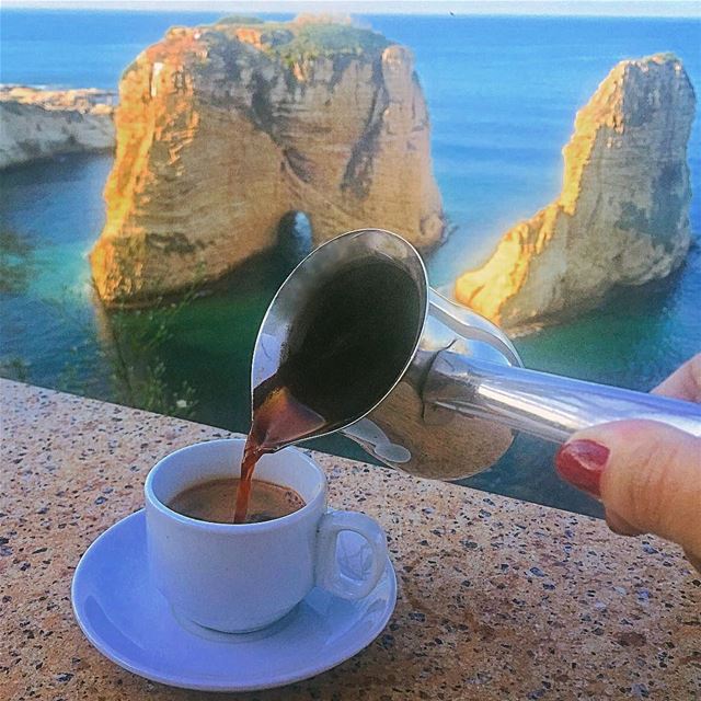 🌹📻🎶☕️انت عمري اللي ابتدى بنورك صباحه...